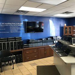 Computronix Computer Store - Clean & Comfortable Enviroment