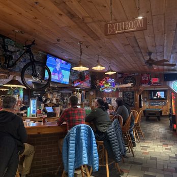 Lookout Tavern - American Near Me - Killington, Vermont Lookout Tavern - American Near Me - Killington, Vermont