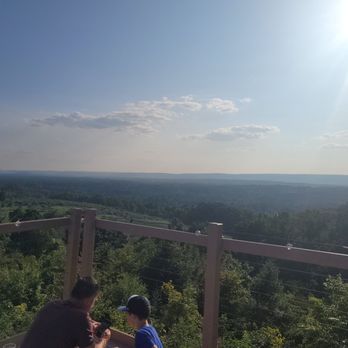 Long View Ciderhouse - Cideries Near Me - Southington, Connecticut