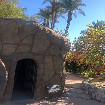 Shields Date Garden - Fruits & Veggies Near Me - Indio, California Shields Date Garden - Fruits & Veggies Near Me - Indio, California