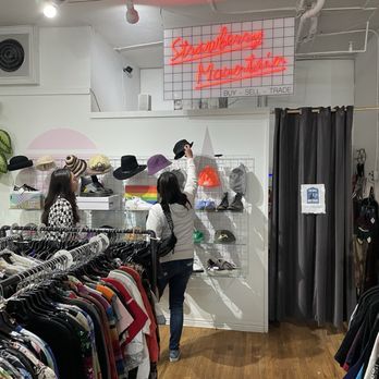 Strawberry Mountain - Used, Vintage & Consignment Near Me - Denver, Colorado