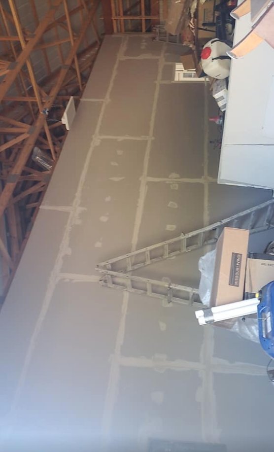 Slide of Eric's handyman services