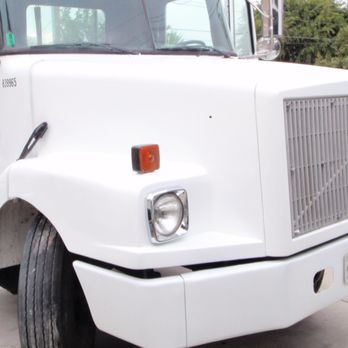 San Diego Truck Tech - Full fiberglass reconstruction of passenger side fender, color matched & refinished white. - Commercial Truck Repair Near Me San Diego Truck Tech - Full fiberglass reconstruction of passenger side fender, color matched & refinished white. - Commercial Truck Repair Near Me