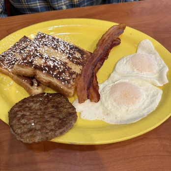 The Fried Egg - French Toast Platter - Breakfast & Brunch Near Me - Wabash, Indiana
