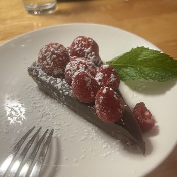 Buona Terra - Pecan tart - Italian Near Me - Chicago, Illinois