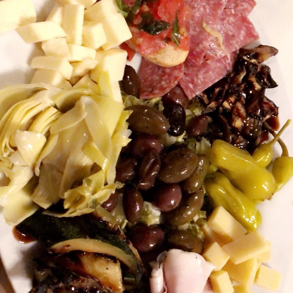 Gino's - Italian Near Me - Salinas, California Gino's - Italian Near Me - Salinas, California