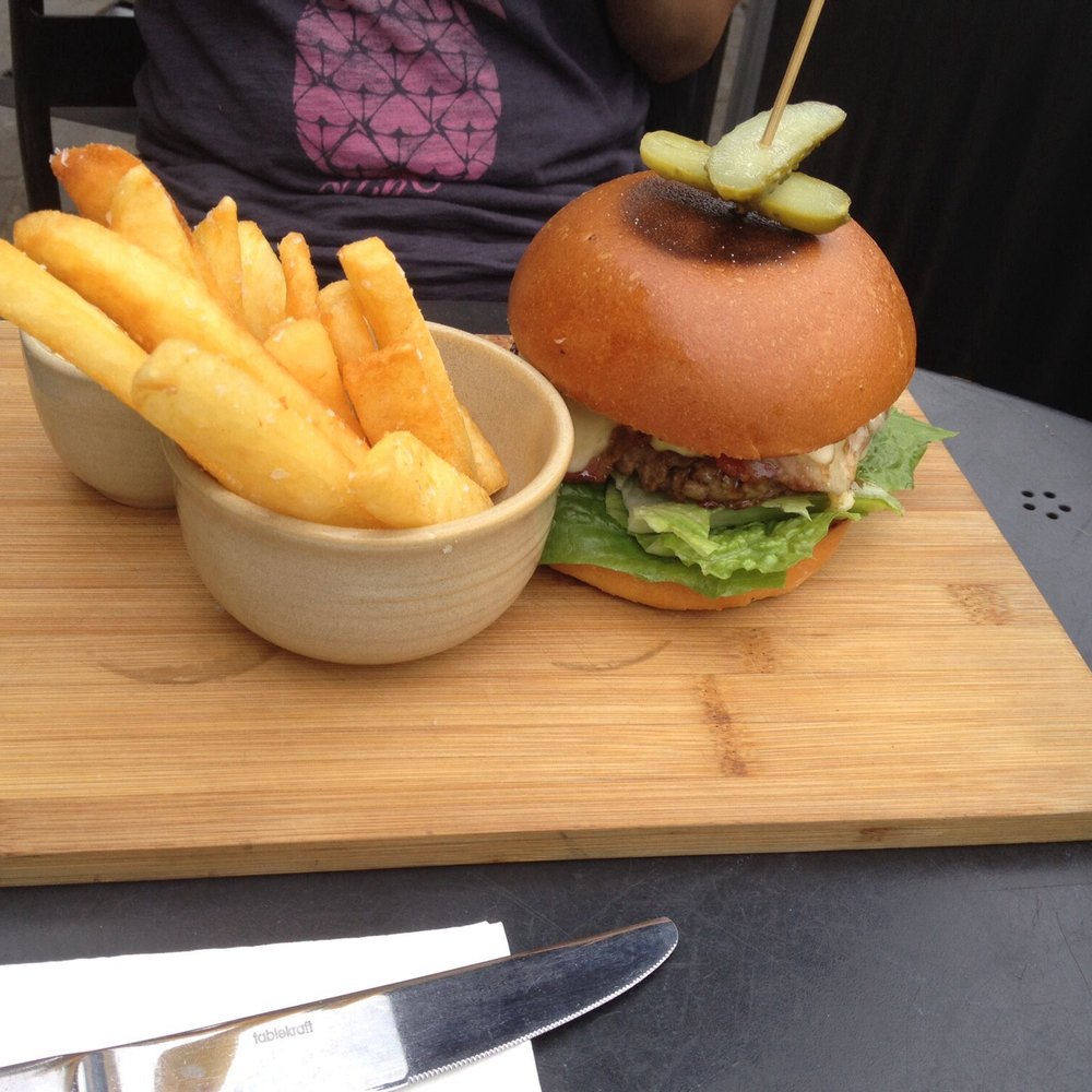 Miss Frank - Cheeseburger - Restaurants Near Me - Camberwell, VIC