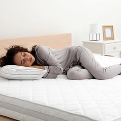 Woodstock Furniture & Mattress Outlet