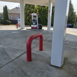 Cenex - Six pumps (3 both sides) at this station, regular & diesel.
