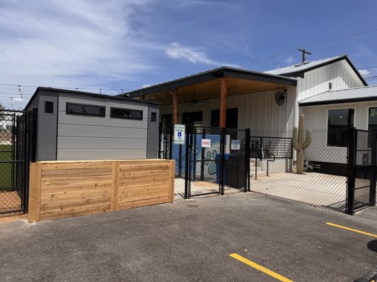 BARk House Social by null