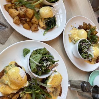 Lady Marmalade - Eggs benedict - Breakfast & Brunch Near Me - Toronto, Ontario