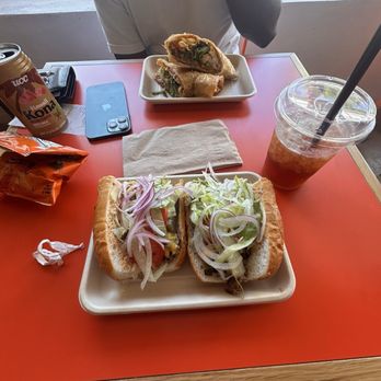 Fatty Mart - I got the Chopped Cheese with Chips and my friend got a breakfast burrito with tater tots (not shown) - Sandwiches Near Me - Los Angeles, California Fatty Mart - I got the Chopped Cheese with Chips and my friend got a breakfast burrito with tater tots (not shown) - Sandwiches Near Me - Los Angeles, California