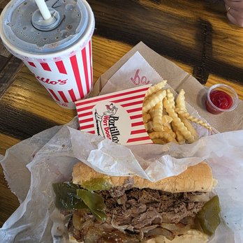 Portillo's Kissimmee - Burgers Near Me - Kissimmee, Florida Portillo's Kissimmee - Burgers Near Me - Kissimmee, Florida