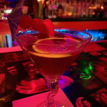Rendezvous Tiki Lounge - Martini - Tiki Bars Near Me - Kenosha, Wisconsin