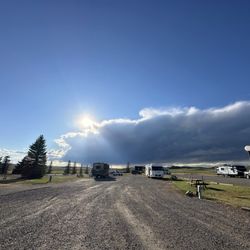 Lewis & Clark RV Park - The park