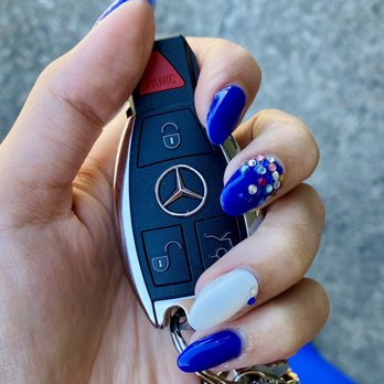 Smiley Nail Spa - Acrylic Nails with Design - Nail Salons Near Me - Walnut Creek, California