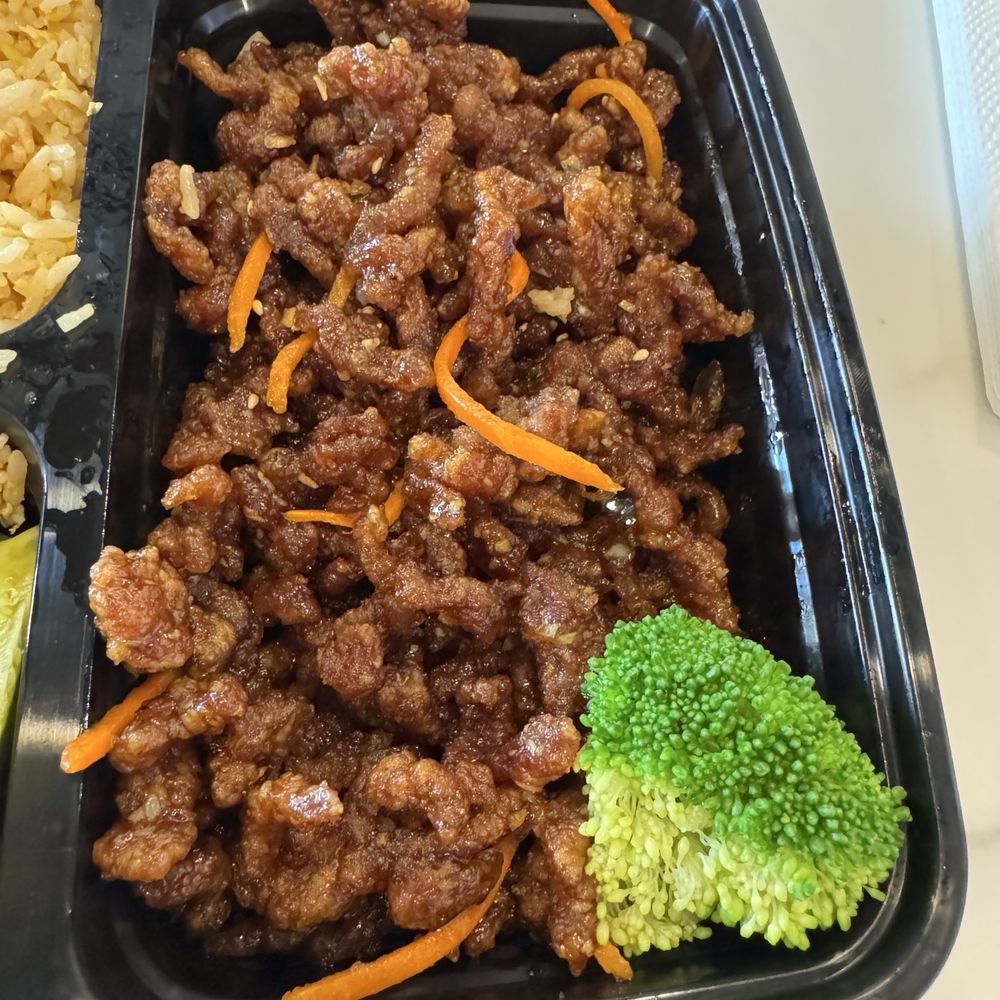 EverSpring Modern Chinese - "Crispy beef" is just fried oily batter, there is no beef - Chinese Near Me - Tustin, California EverSpring Modern Chinese - "Crispy beef" is just fried oily batter, there is no beef - Chinese Near Me - Tustin, California