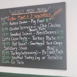 Hunnicutt's Cafe - Weekly Main Menu
