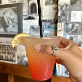 Victory Lap - Rum punch - Sports Bars Near Me - Austin, Texas