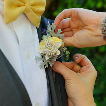 The Posh Posey - The boutonnieres, corsages, bouquets & centerpieces all perfectly featured our book paper flowers. - Floral Designers Near Me - Sacramento, California The Posh Posey - The boutonnieres, corsages, bouquets & centerpieces all perfectly featured our book paper flowers. - Floral Designers Near Me - Sacramento, California