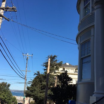 Mrs. Doubtfire House - Views of the bay! - Local Flavor Near Me - San Francisco, California Mrs. Doubtfire House - Views of the bay! - Local Flavor Near Me - San Francisco, California