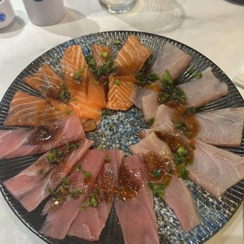Pakusan Sushi & Grill - Sushi Bars Near Me - Chandler, Arizona