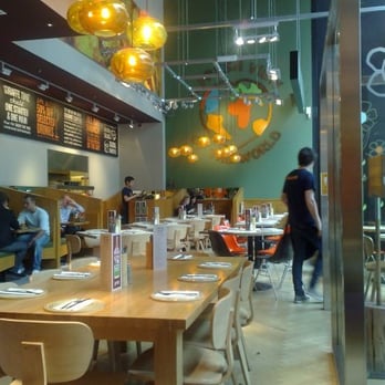 Giraffe - American Near Me - Manchester, XGM