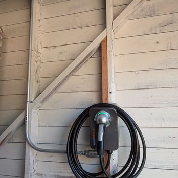 EV Charging Solutions - Electricians Near Me