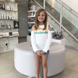 AG Hair & Beauty Loft