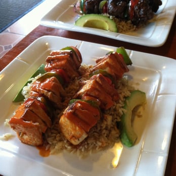 The Bungalow - $14 Buffalo Chicken Kabob Platter (tough, skewered precooked meat & "grilled"), $16 Steak Kabob Platter (chewy, no marinade) - American Near Me - Long Beach, New York The Bungalow - $14 Buffalo Chicken Kabob Platter (tough, skewered precooked meat & "grilled"), $16 Steak Kabob Platter (chewy, no marinade) - American Near Me - Long Beach, New York