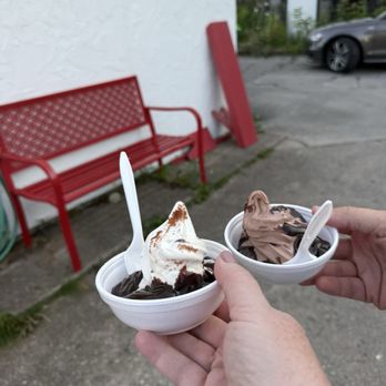 Dairy Lodge - Small hot fudge sundae, should be called 3 bite sundae because it's tiny, - Fast Food Near Me - Traverse City, Michigan Dairy Lodge - Small hot fudge sundae, should be called 3 bite sundae because it's tiny, - Fast Food Near Me - Traverse City, Michigan