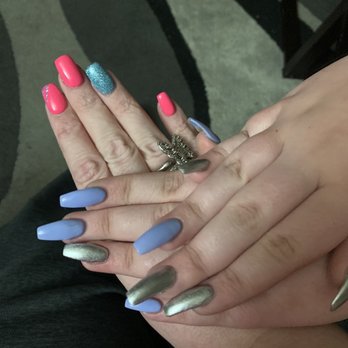 Illusion Nails - Nail Salons Near Me - Columbus, Ohio