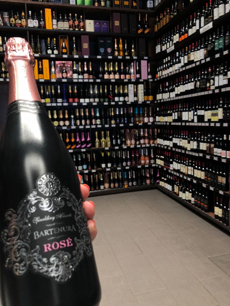 EPIC SPIRITS Updated September 2024 29 Photos & 40 Reviews 875