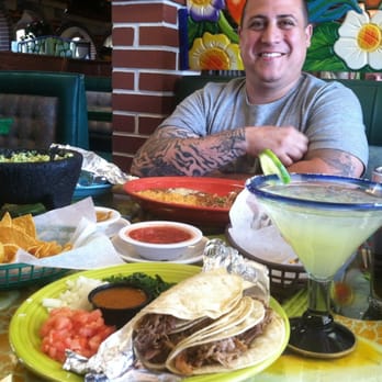 El Rodeo - Generous portions, fairly inexpensive, good quality food and drinks, cheery atmosphere, good service! - Mexican Near Me - Mechanicsburg, Pennsylvania