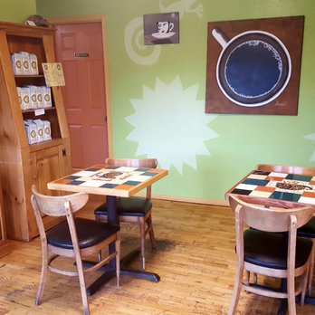 Sorbenots Coffee - a table and chairs in a coffee shop - Coffee & Tea Near Me - Baker City, Oregon Sorbenots Coffee - a table and chairs in a coffee shop - Coffee & Tea Near Me - Baker City, Oregon