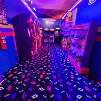 Stranger Things: The Official Store - Miami - Arcades Near Me - Aventura, Florida Stranger Things: The Official Store - Miami - Arcades Near Me - Aventura, Florida