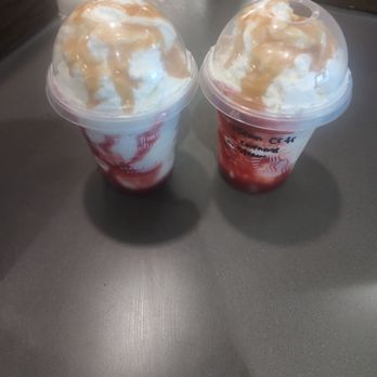 Starbucks - Strawberry frappe - Coffee & Tea Near Me - Mansfield, Texas