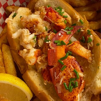 Saltys Lobster & CO - Truffle & Chive Lobster Roll - Yum! Very delicious! - Seafood Near Me - Roanoke, Virginia Saltys Lobster & CO - Truffle & Chive Lobster Roll - Yum! Very delicious! - Seafood Near Me - Roanoke, Virginia