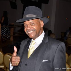 Bernard's Wear - Bernard - Fashion Consultant