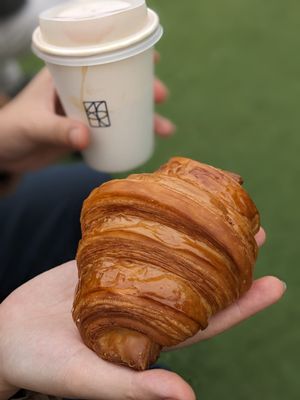 Lune Croissanterie Melbourne CBD by null