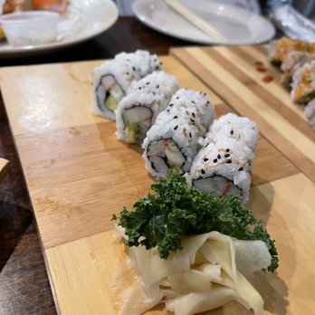 SriThai  Thai Kitchen & Sushi Bar - Duluth - california rolls - Japanese Near Me - Duluth, Georgia