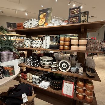 Anthropologie - Accessories Near Me - Manhattan Beach, California Anthropologie - Accessories Near Me - Manhattan Beach, California