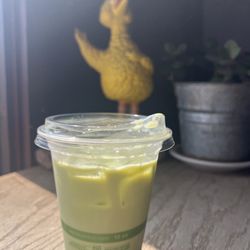 Gray Owl Coffee - Iced Matcha Latte w/oat milk (12 oz)