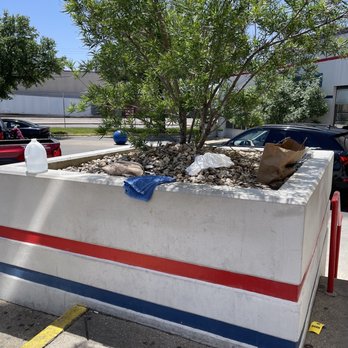 MI-T Fine Car Wash - Trash and personal belongings - Car Wash Near Me - Irving, Texas MI-T Fine Car Wash - Trash and personal belongings - Car Wash Near Me - Irving, Texas