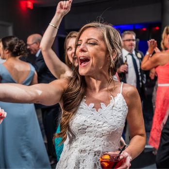 First Class Weddings - DJs Near Me - Danvers, Massachusetts