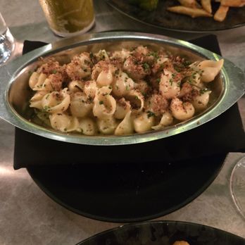 The Vault Garden - Truffle mac and cheese - American Near Me - San Francisco, California