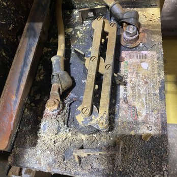 SFL Forklift Services - Bad Battery - Commercial Truck Repair Near Me SFL Forklift Services - Bad Battery - Commercial Truck Repair Near Me