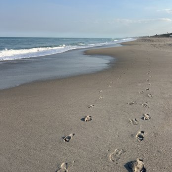 Bleu Beach Resort - Nice beach near the hotel - Resorts Near Me - Indialantic, Florida