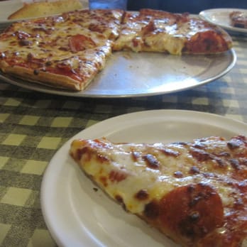 Geneo's P & P - Medium Pepperoni Original Crust - Pizza Near Me - Saint Joseph, Missouri Geneo's P & P - Medium Pepperoni Original Crust - Pizza Near Me - Saint Joseph, Missouri