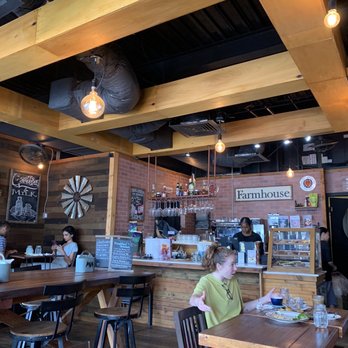 Farmhouse Cafe - Inside - Breakfast & Brunch Near Me - Honolulu, Hawaii Farmhouse Cafe - Inside - Breakfast & Brunch Near Me - Honolulu, Hawaii